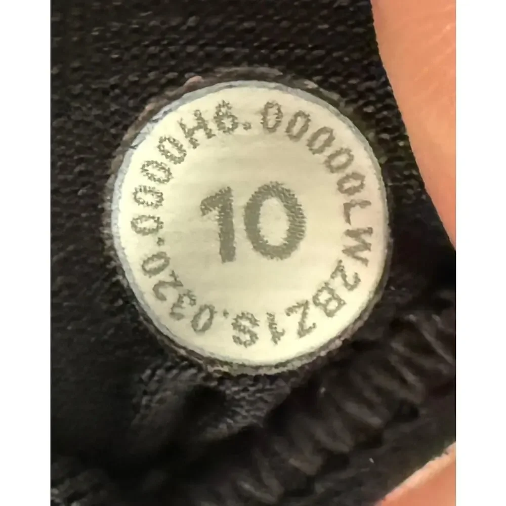 Lululemon Energy Bra High Neck Longline 10 Black W2BZ1S Strappy Sports Bra